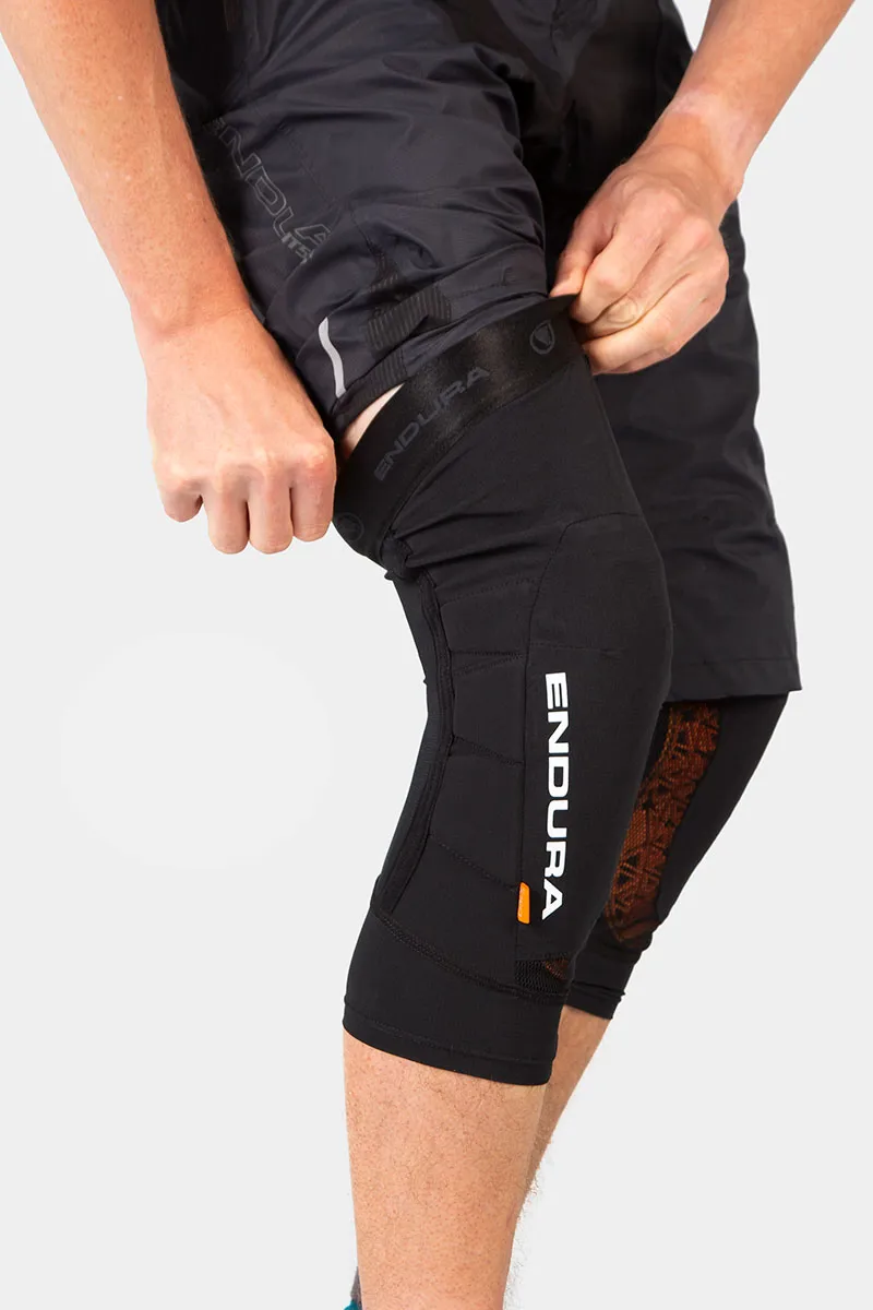 Endura MT500 D3O Ghost Knee Pads in Black -3
